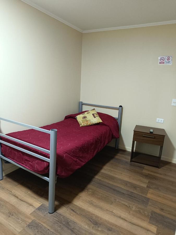 Hostal Ollague, Habitaciones Con Bano Privado Calama Exterior foto